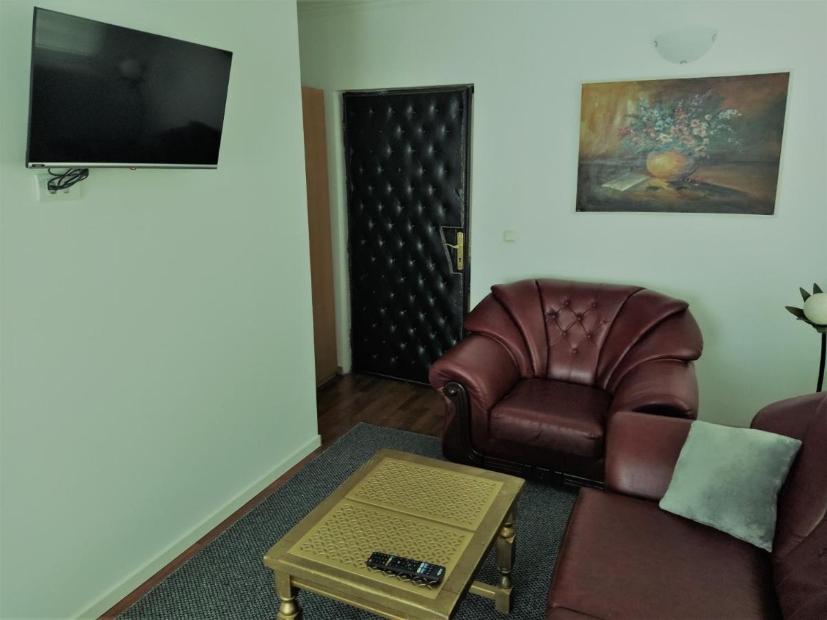 Dorsi Apartment Beograd Ngoại thất bức ảnh